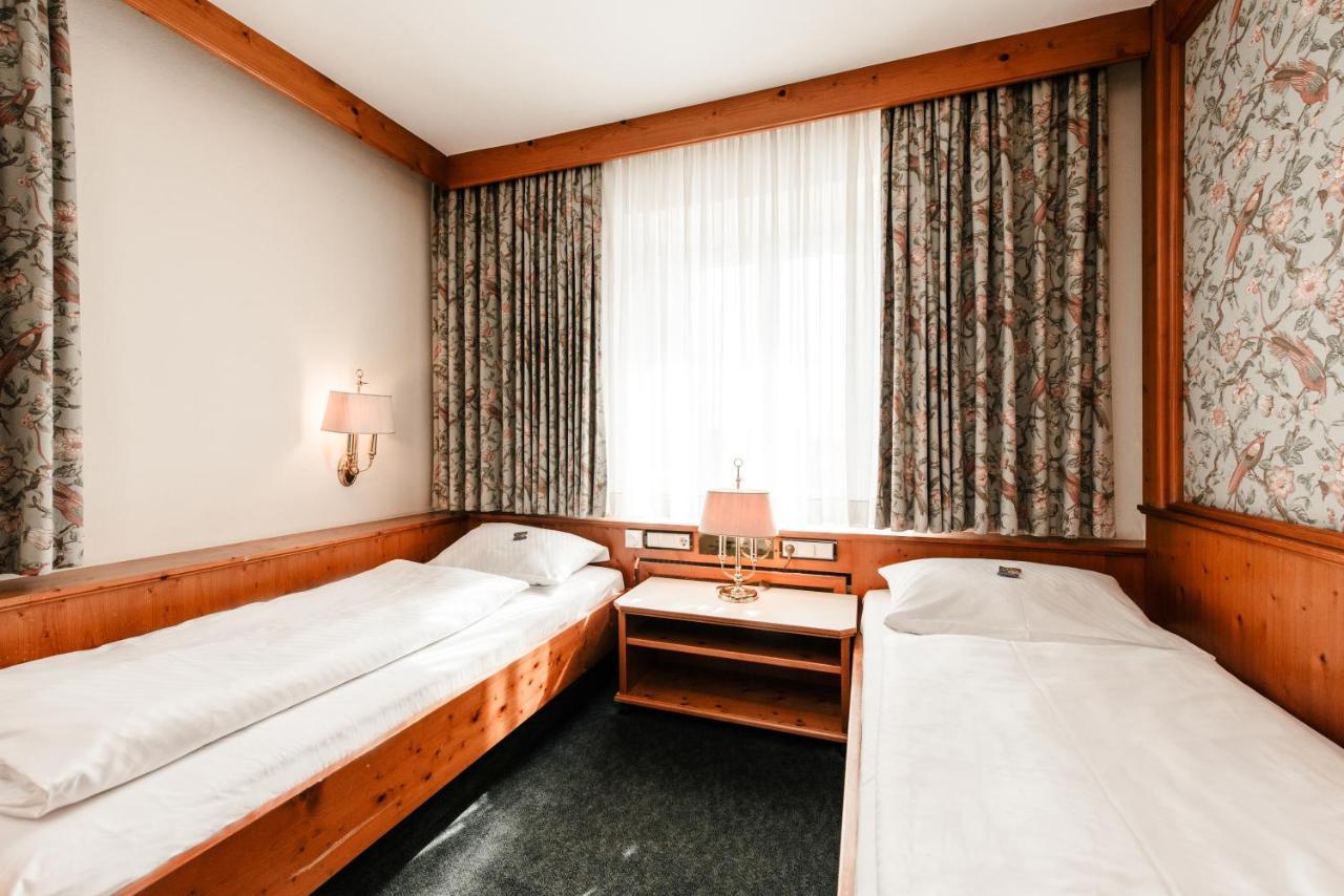 Hotel & Restaurant Ochsen Merklingen Ngoại thất bức ảnh