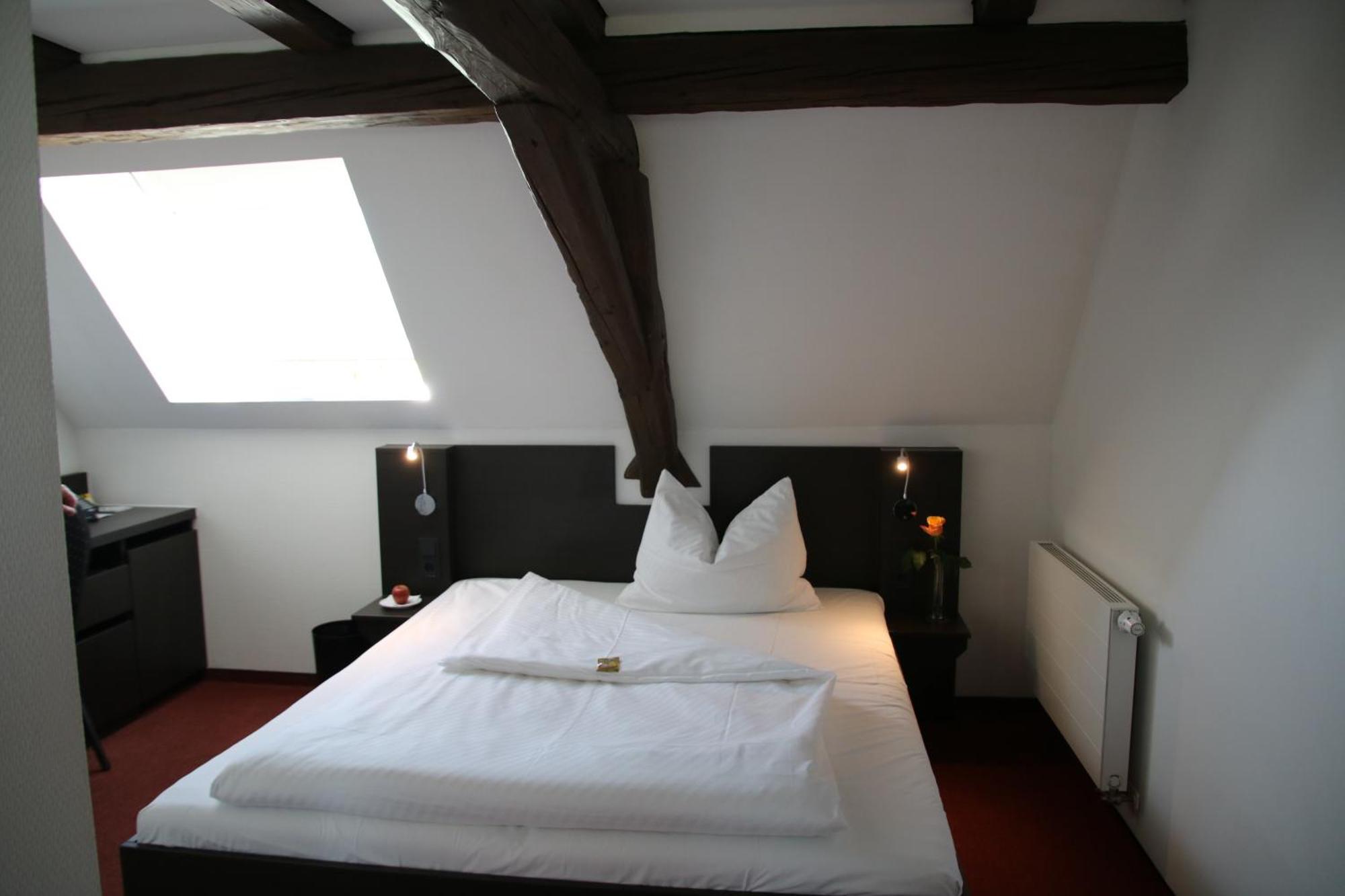Hotel & Restaurant Ochsen Merklingen Ngoại thất bức ảnh